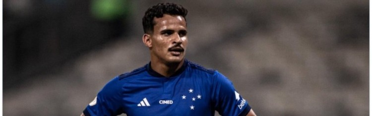 开云体育官网-罗马诺：科莫700万欧+浮动报价巴西边卫凯基，克鲁塞罗要1500万欧