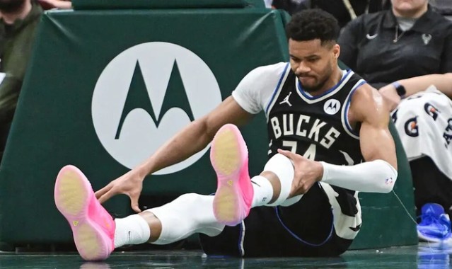 开云体育入口-他已经31岁，要走下坡路了|坤坤|雄鹿|密尔沃基雄鹿队|亚特兰大老鹰队|迈阿密热火队_新浪体育_新浪新闻