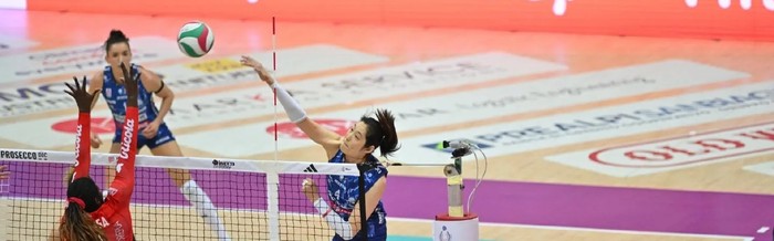 开云官网-加比受伤，朱婷状态火热再砍20分！庄宇珊状态一般，球队输球|科内|科内利亚诺|常规赛|伊莎贝拉.哈克|意大利女排_新浪体育_新浪新闻