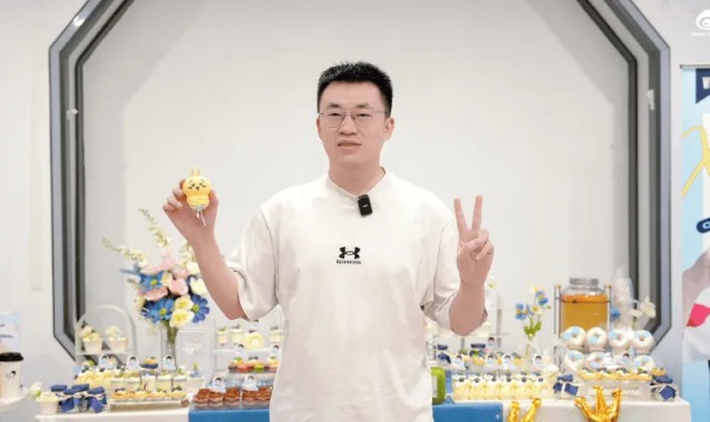 开云体育入口-春之虎帝！沙皇一次不死帮助队伍晋级淘汰赛，小虎今天发挥有点完美？