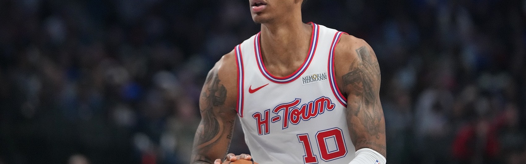 开云体育官网-进攻端毫无建树！小贾巴里半场6投全铁 仅得到3篮板3盖帽