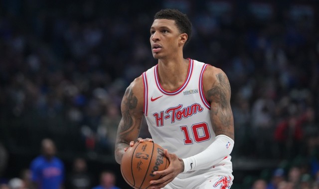 开云体育官网-进攻端毫无建树！小贾巴里半场6投全铁 仅得到3篮板3盖帽