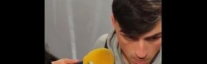 开云体育官网-佩德里批判罚：欧足联应该调查主裁 姆希塔良早该被罚下场