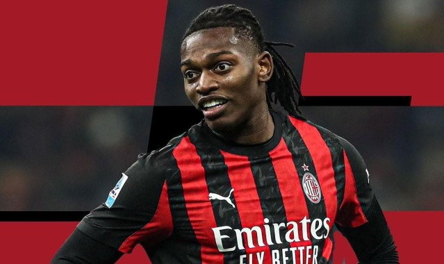 记者：米兰计划涨薪至600万续约莱奥，1.75亿解约金保持不变