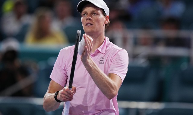 开云体育入口-ATP迈阿密站：辛纳横扫晋级 26盘连胜创造新纪录